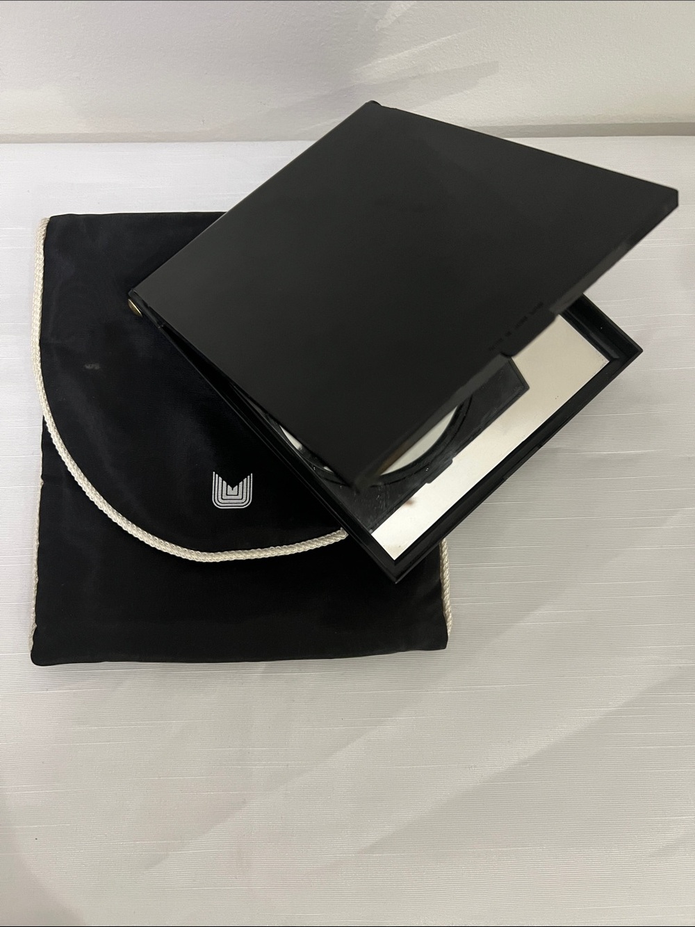 Make-up Travel Magnify Mirror/Case